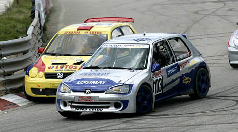 Morten Jespersen overhaler polske Krzysztof Groblewski i VW Polo, som ligger på en foreløbig treer i EM.